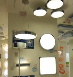 ���Ԫ�����ܷ��z��