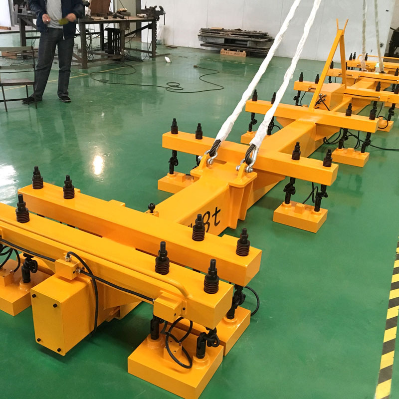 �Ӿ�ŊA�߽^���͸ߜع���z